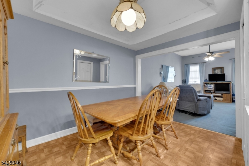 17 E Church St Property Photo 10