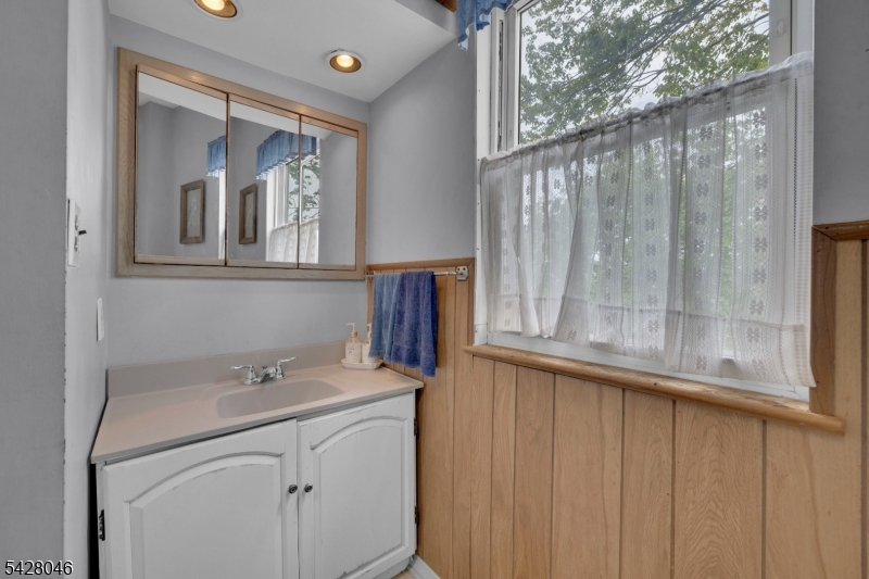 17 E Church St Property Photo 25