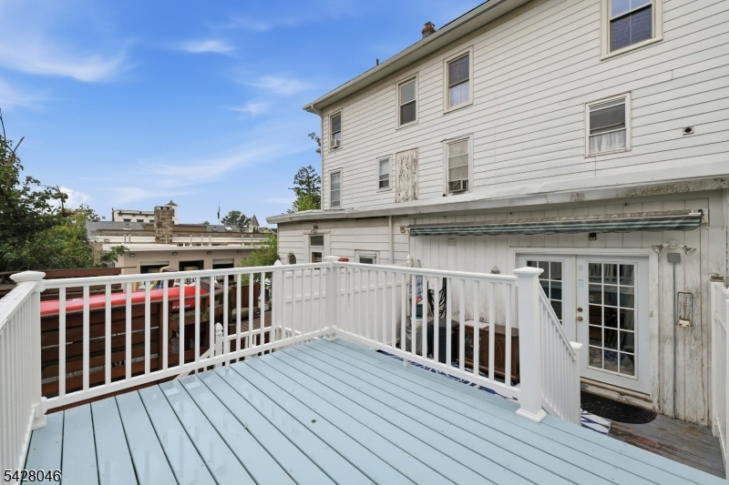 17 E Church St Property Photo 29