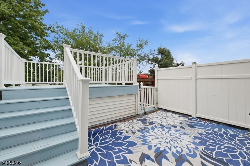 17 E Church St Property Photo 31