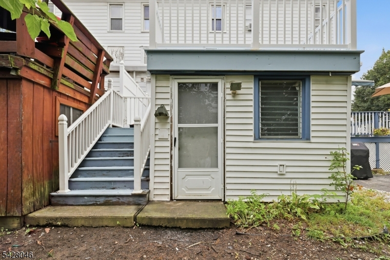 17 E Church St Property Photo 33