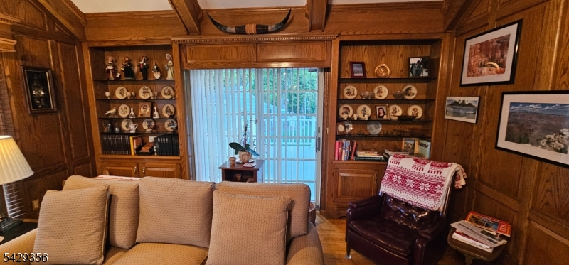 309 Paul Ct Property Photo 18