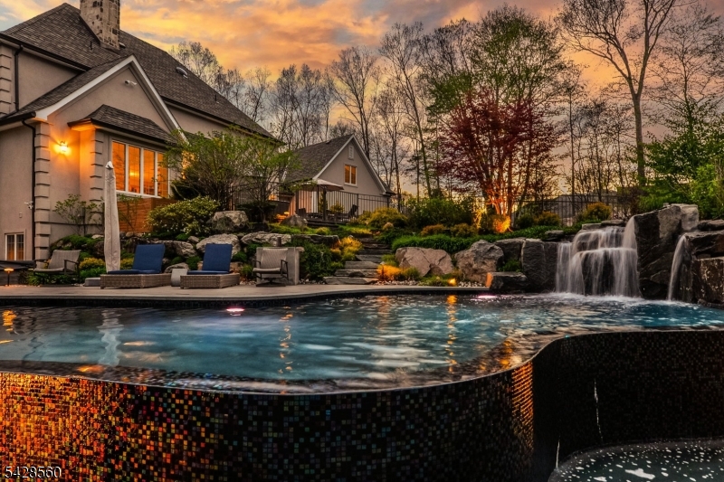 9 Pennbrook Ct Property Photo 1