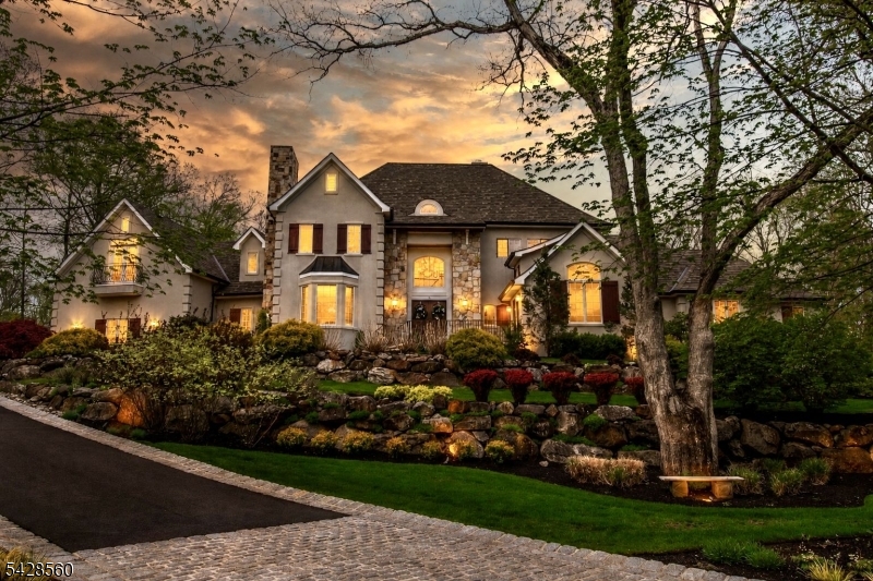 9 Pennbrook Ct Property Photo 3