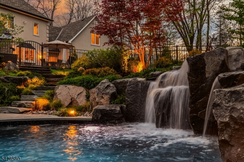 9 Pennbrook Ct Property Photo 4