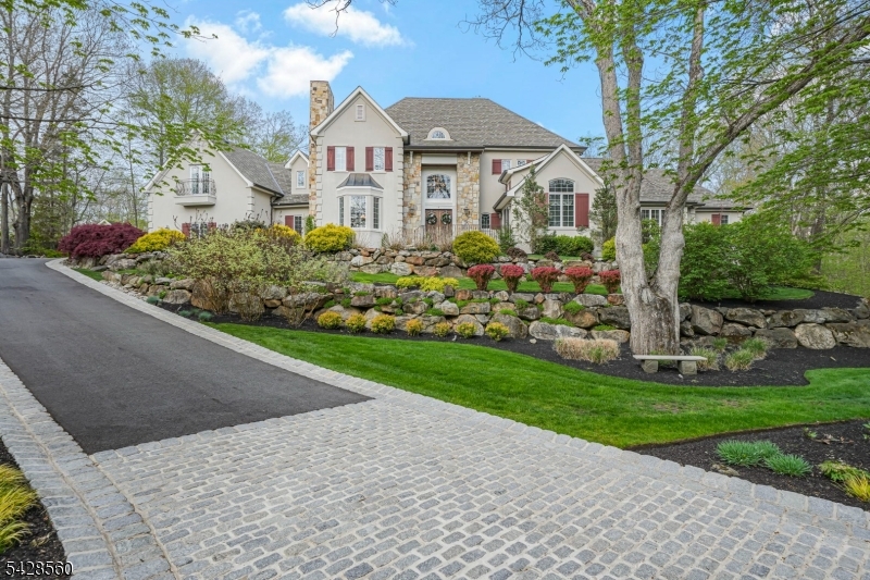 9 Pennbrook Ct Property Photo 5