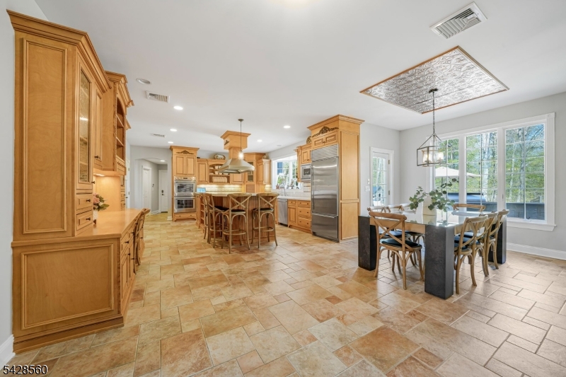 9 Pennbrook Ct Property Photo 10