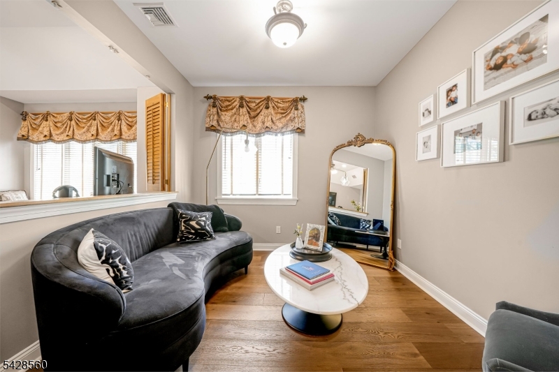 9 Pennbrook Ct Property Photo 17