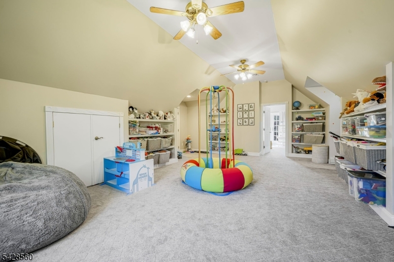 9 Pennbrook Ct Property Photo 31
