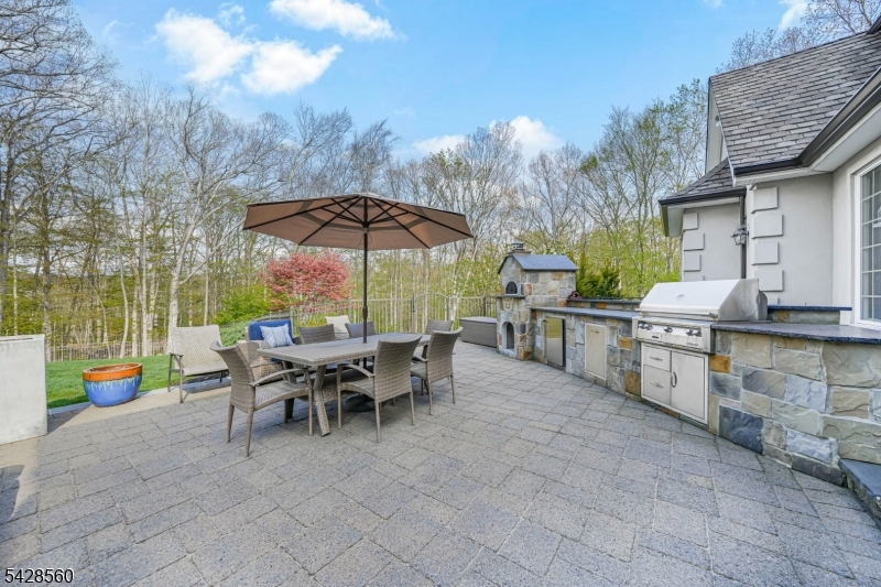 9 Pennbrook Ct Property Photo 40