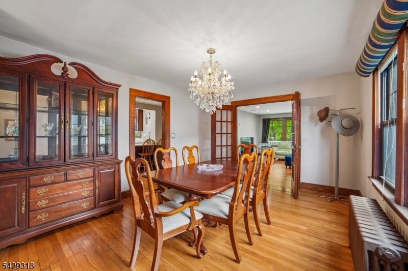 8 Brookside Pl Property Photo 7