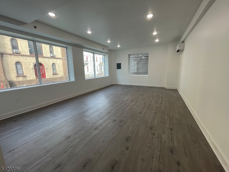 103 Bayard St Property Photo 19