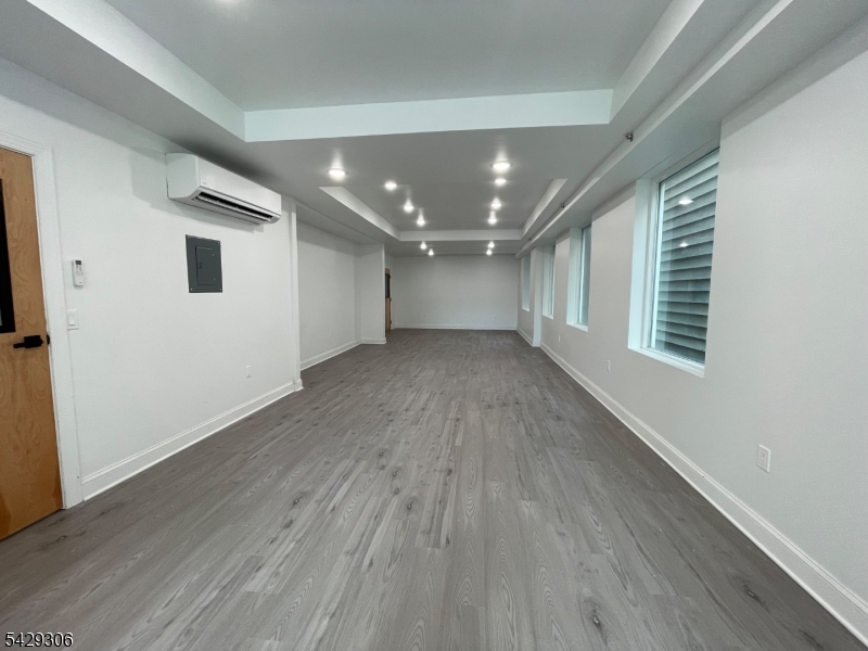 103 Bayard St Property Photo 25
