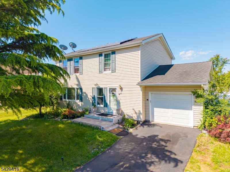 40 Jefferson Dr