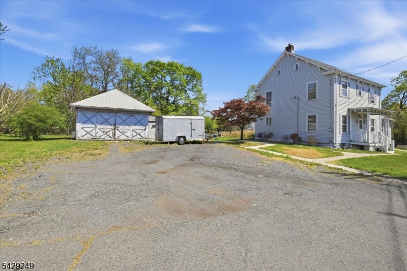 337 S Branch Rd Property Photo 8