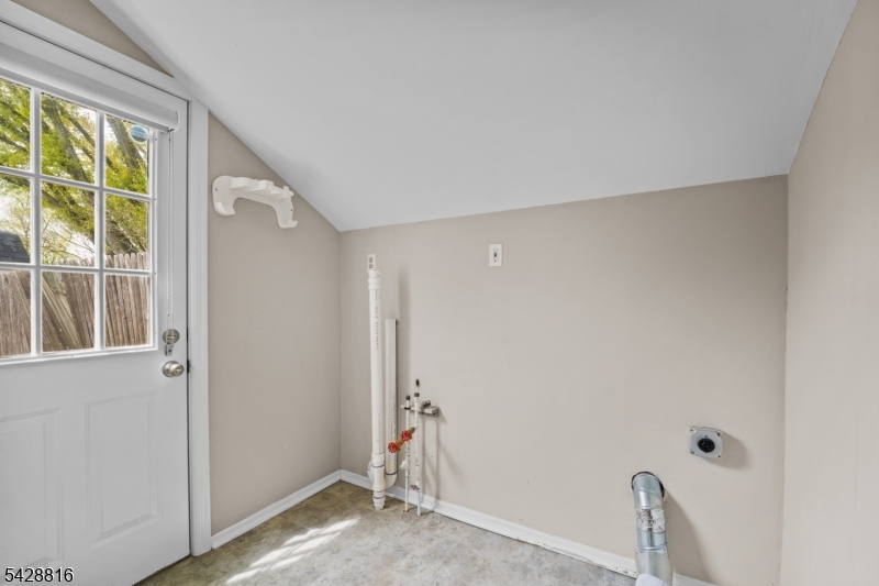 49 Louis Ave Property Photo 12