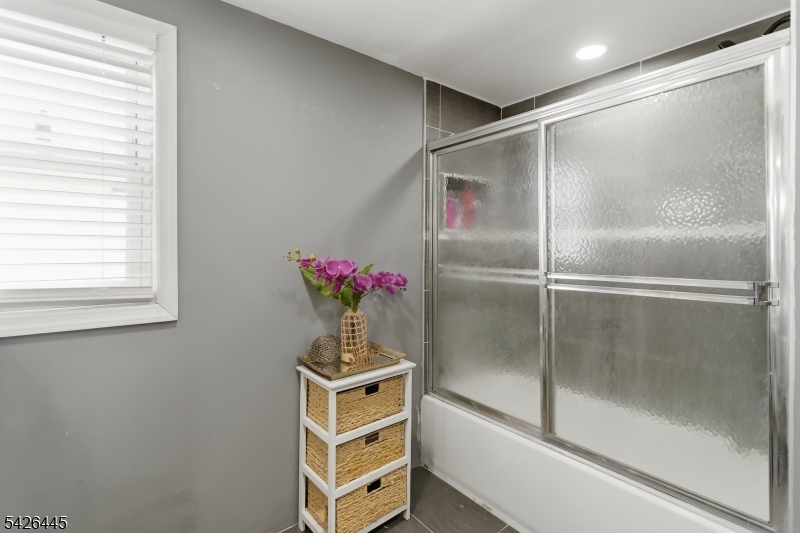 43 Bank St Property Photo 11