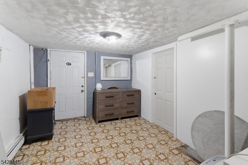 43 Bank St Property Photo 14