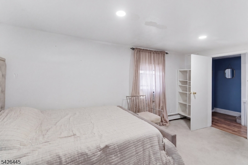 43 Bank St Property Photo 17