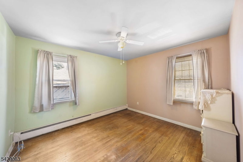 466 Delavan Ave Property Photo 8