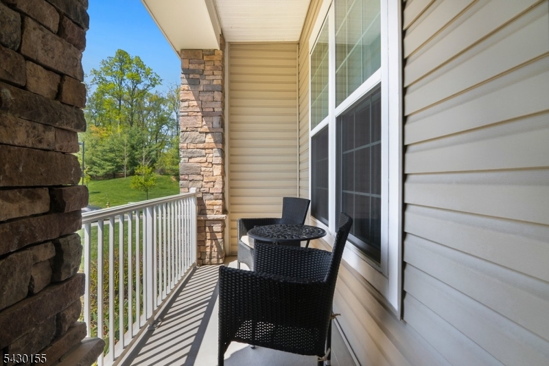 6102 Veterans Dr 102 Property Photo 22