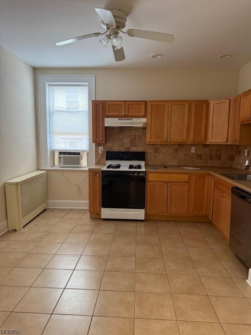 22 Baldwin St 1 Property Photo 1