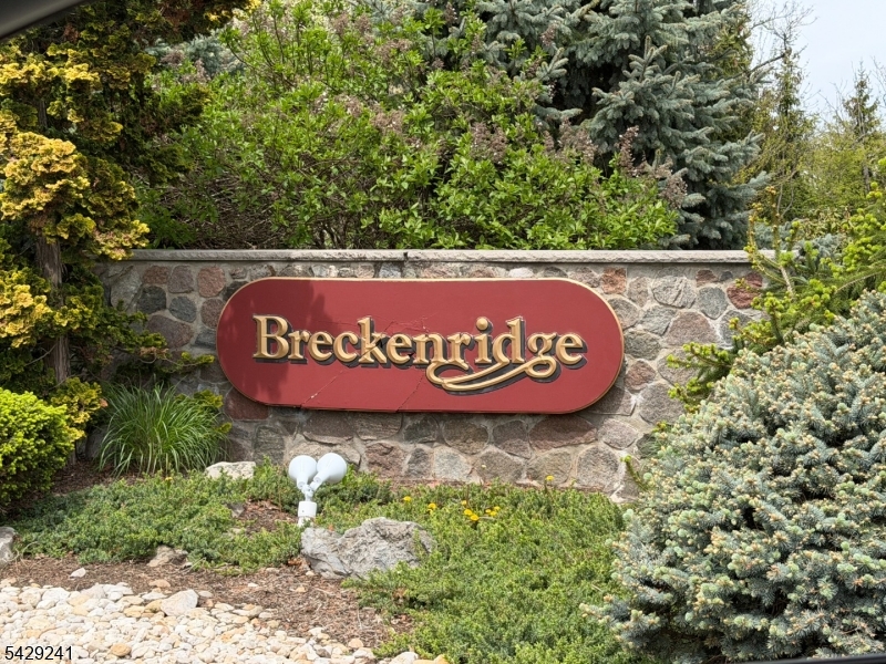 1360 Hamburg Tpke 409 Property Photo 20