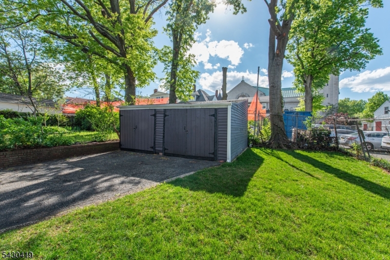 191 Smith St Property Photo 28