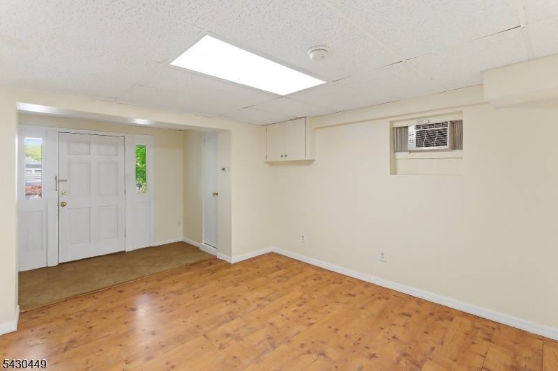 119 Lakeside Blvd Property Photo 10
