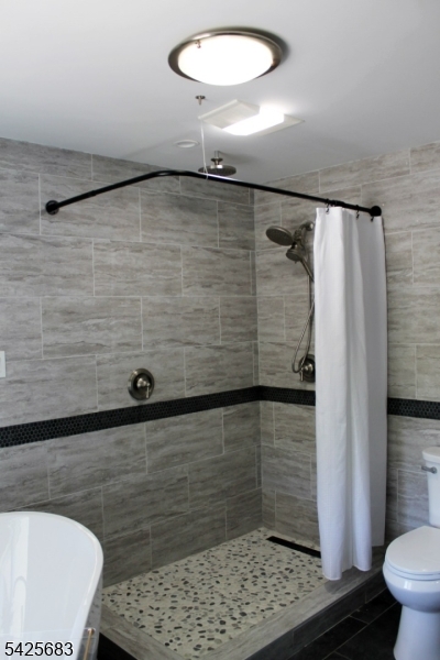 223 Squaw Trl Property Photo 13