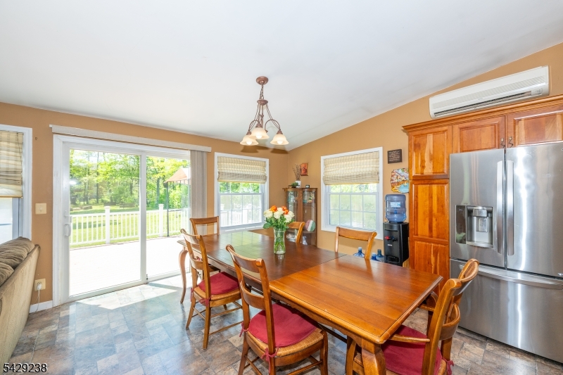 23 Frederick Pl Property Photo 12