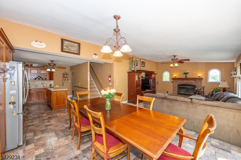 23 Frederick Pl Property Photo 14