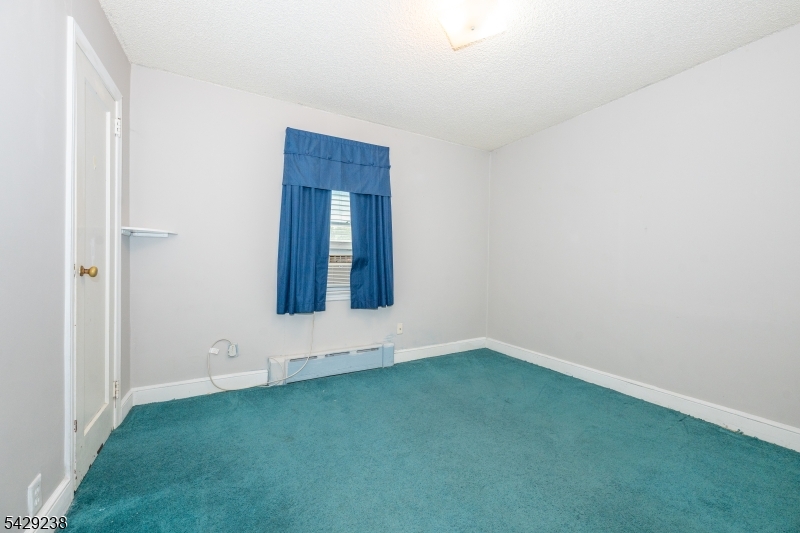 23 Frederick Pl Property Photo 25