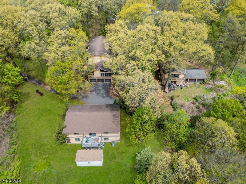 14 Beaver Brook Dr Property Photo 3