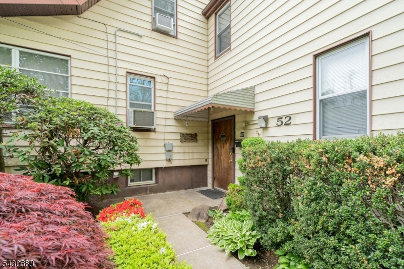 52 Passaic Avenue Property Photo 4