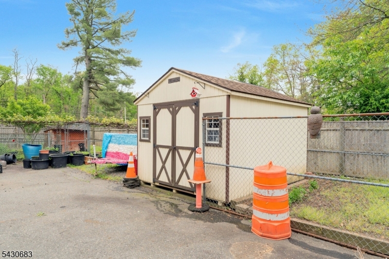 52 Passaic Avenue Property Photo 18
