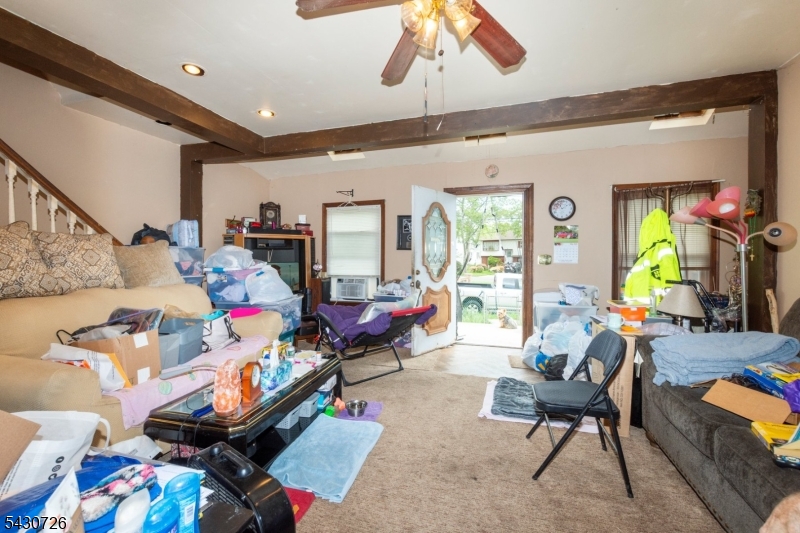 230 Aldene Rd Property Photo 4