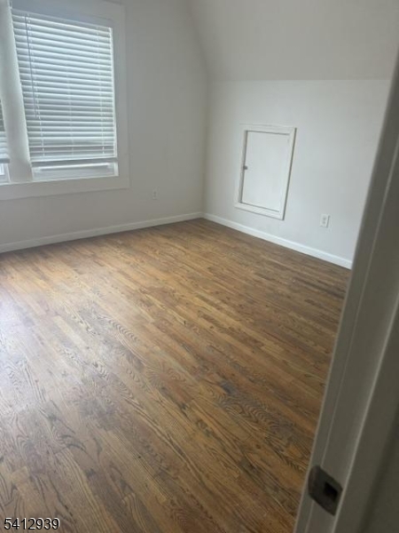 63 Beverly St 2 Property Photo 6