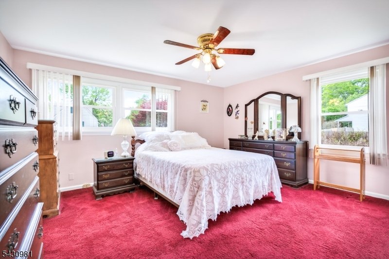 40 Grove St Property Photo 19
