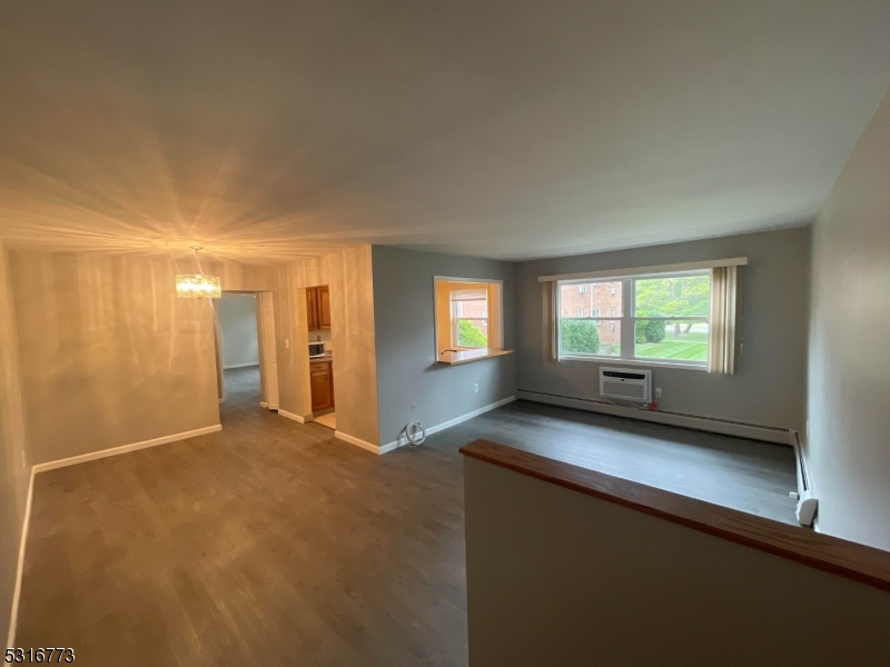 47 Hinchman Ave 1c Property Photo 2