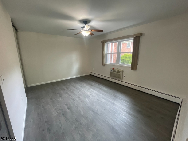 47 Hinchman Ave 1c Property Photo 7