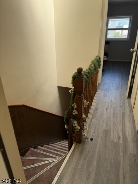 557 Hudson Ave Property Photo 22