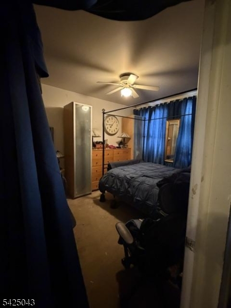 557 Hudson Ave Property Photo 28