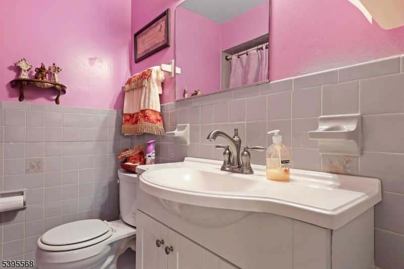 32 Ruby St Property Photo 20