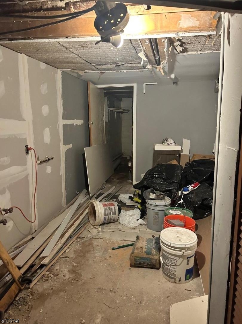 491 Norwood St Property Photo 18