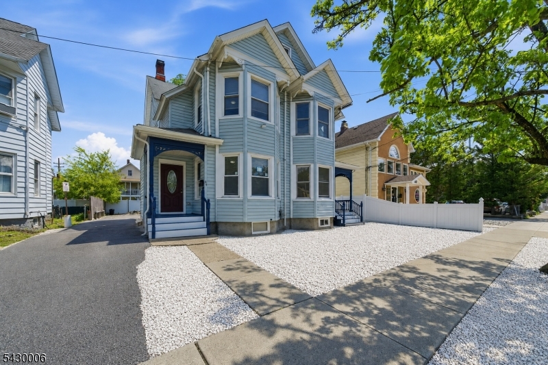 82 Pequannock St Property Photo 1