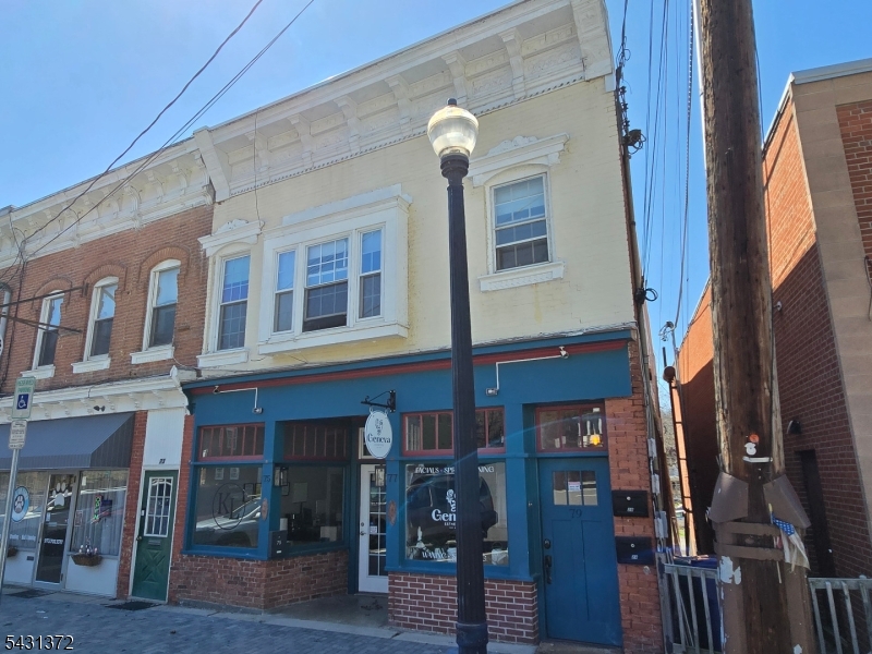 75 Main St Property Photo 36