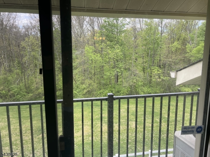 58 Baldwin Ct Property Photo 6