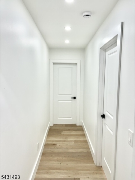 181 Washington St Property Photo 13