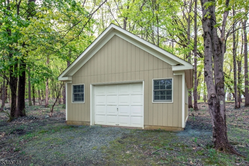 13 Glennon Farm Ln Property Photo 39